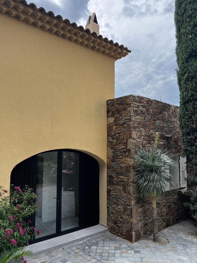 Villa Familiale Avec Vue Imprenable Saint-Raphael  Exterior photo